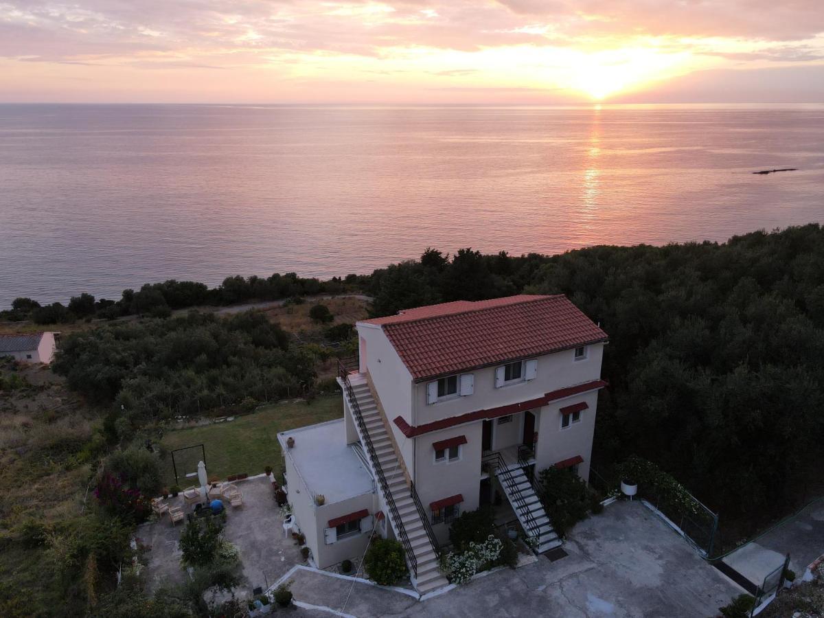 Areti Studios Paramonas  Buitenkant foto
