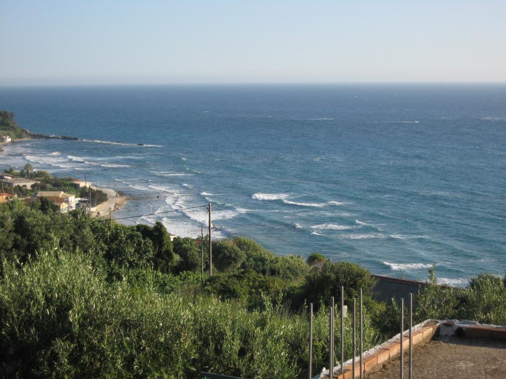 Areti Studios Paramonas  Buitenkant foto