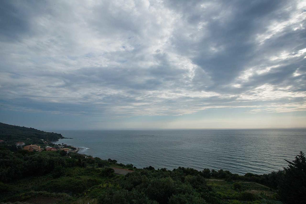 Areti Studios Paramonas  Buitenkant foto