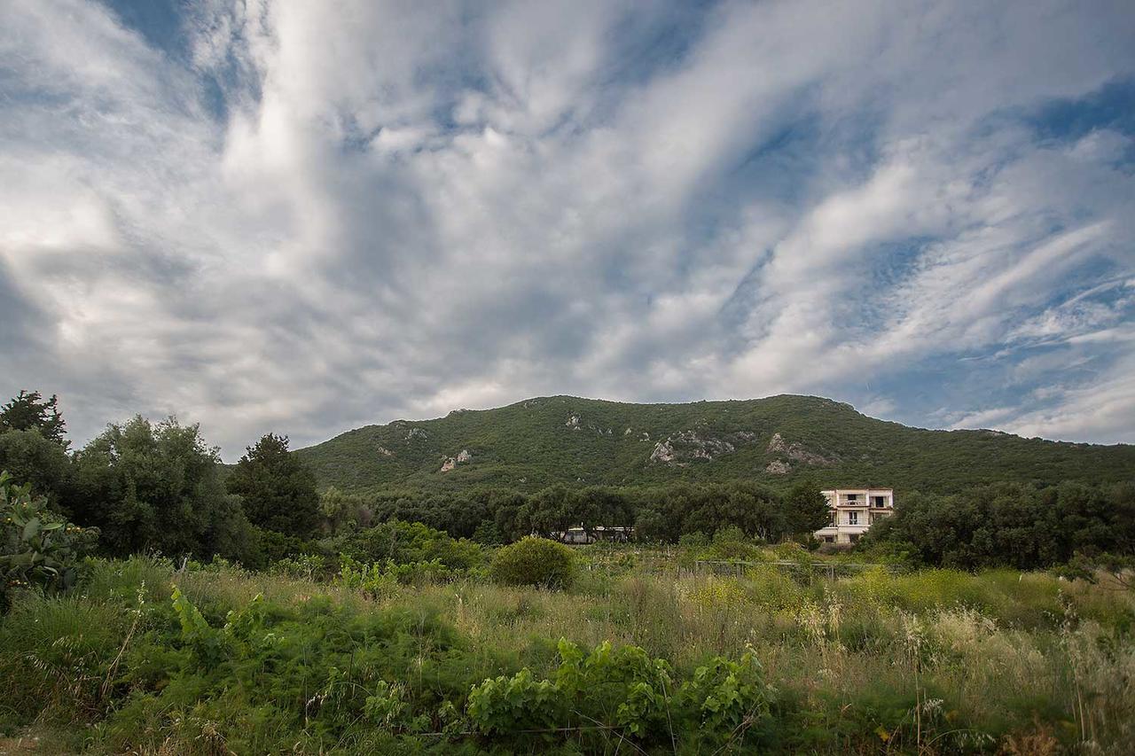 Areti Studios Paramonas  Buitenkant foto